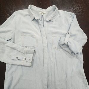 Umgee Women's Sky Blue Roll Up Tabs Sleeve‎ Frayed Hem Button Up Shirt Size L